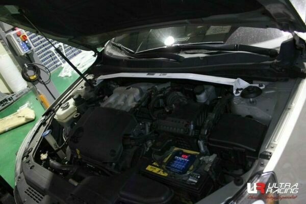 Kia Cadenza / K7  Front Strut Bar / Front Tower Bar / Front Upper Brace