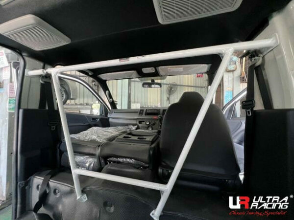 Toyota Hiace  Room Bar / Room Cross Bar