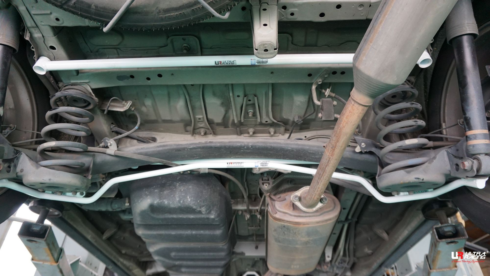 Toyota Alphard / Vellfire – Rear Lower Bar / Rear Member Brace