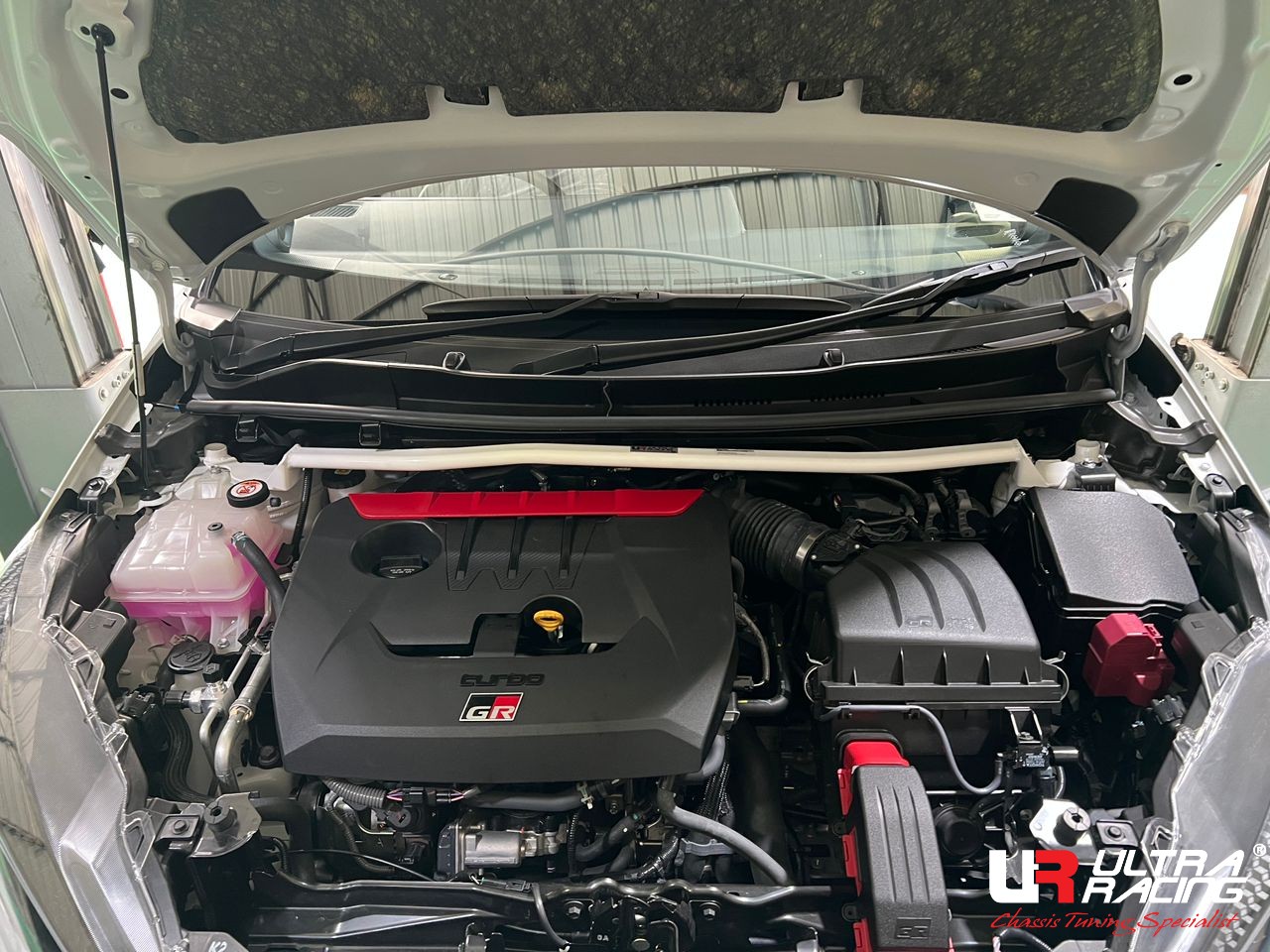 Toyota GR Yaris – Front Strut Bar / Front Tower Bar / Front Upper Brace