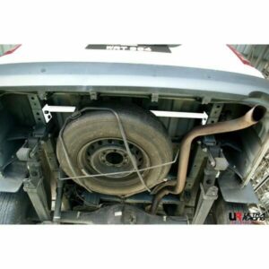 Toyota Hiace - Rear Torsion Bar / Rear Frame Brace
