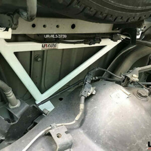 Toyota Hiace - Rear Lower Bar / Rear Member Brace